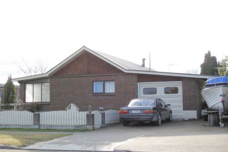 Photo of property in 12 Pompolona Street, Te Anau, 9600