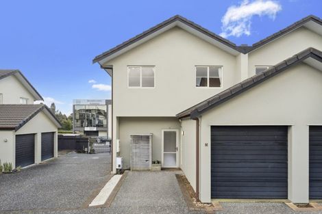 Photo of property in 187m Great South Road, Greenlane, Auckland, 1051