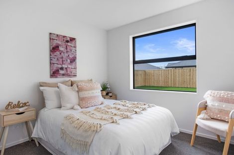 Photo of property in 11 Curtis Street, Woodend, 7610