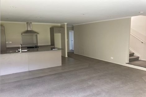 Photo of property in 20 Akeake Lane, Manurewa, Auckland, 2102