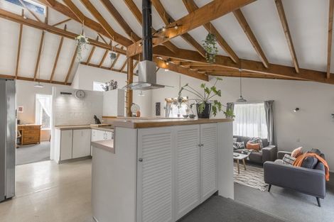 Photo of property in 12 Kew Grove, Raumati Beach, Paraparaumu, 5032