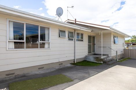 Photo of property in 50 Wynyard Crescent, Tamatea, Napier, 4112