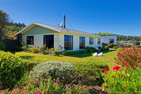 Photo of property in 41 South Bay Parade, South Bay, Kaikoura, 7300