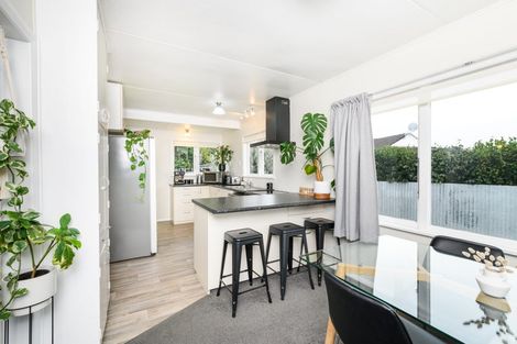 Photo of property in 7 Luton Street, Hokowhitu, Palmerston North, 4410