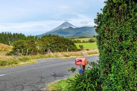 Photo of property in 1444 Carrington Road, Hurworth, New Plymouth, 4371