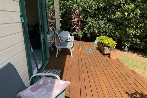 Photo of property in 2/22 Udall Place, Bucklands Beach, Auckland, 2014