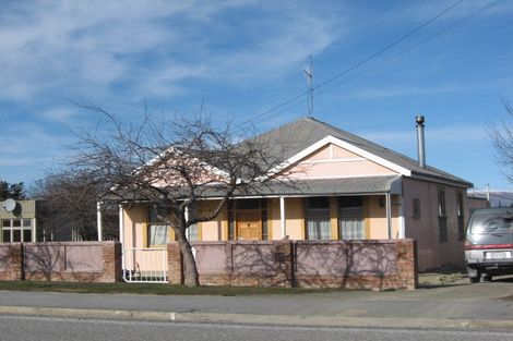 Photo of property in 28 Thomas Street, Ranfurly, 9332