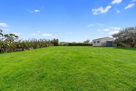 Photo of property in 180 Taupaki Road, Taupaki, Henderson, 0782