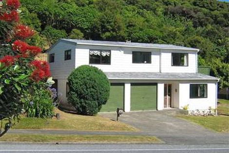 Photo of property in 45 Omapere Street, Whitby, Porirua, 5024