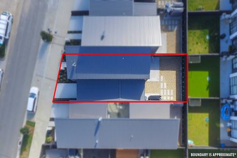 Photo of property in 33 Wallace Road, Ranui, Auckland, 0612