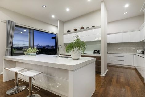 Photo of property in 5b The Prom, Coatesville, Albany, 0793