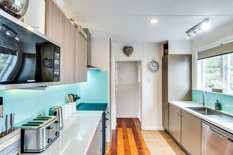 Photo of property in 143 Nuffield Avenue, Marewa, Napier, 4110