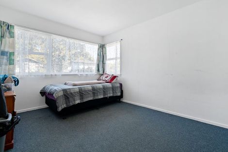 Photo of property in 15 Hobart Crescent, Wattle Downs, Auckland, 2103