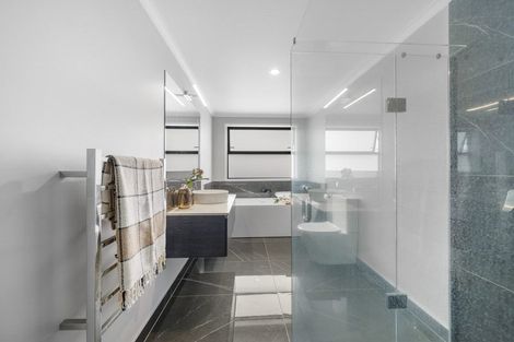 Photo of property in 16 Mclean Street, Pokeno, 2402