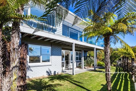 Photo of property in 358 Lake Terrace, Two Mile Bay, Taupo, 3330