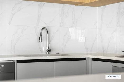 Photo of property in 63 Whare Kauri Road, Papakura, 2110