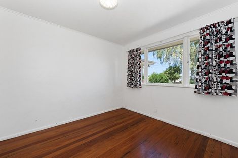 Photo of property in 42 Coleridge Drive, Enderley, Hamilton, 3214