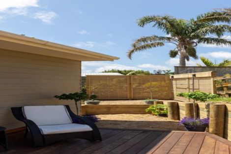 Photo of property in 181f Omokoroa Road, Omokoroa, 3114