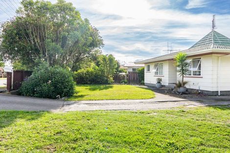 Photo of property in 88 Atkinson Avenue, Otaki Beach, Otaki, 5512