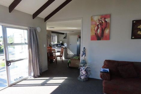 Photo of property in 2 Hinau Street, Pukehangi, Rotorua, 3015