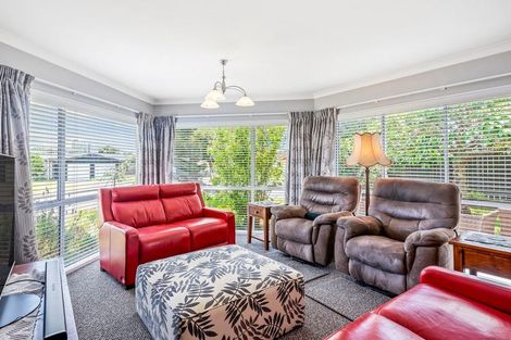 Photo of property in 8 Tudor Court, Paraparaumu Beach, Paraparaumu, 5032