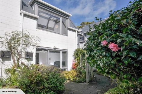 Photo of property in Sherwood Mews, 28a Bidwill Street, Mount Cook, Wellington, 6021