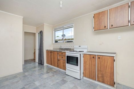 Photo of property in 12a Carlson Street, Dannevirke, 4930