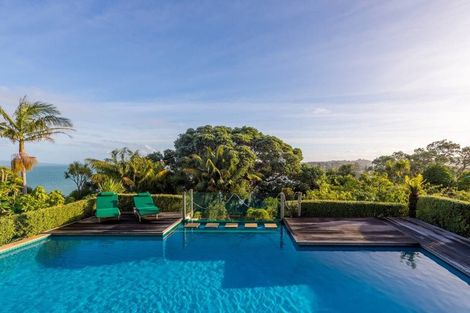 Photo of property in 11 Clifton Road, Browns Bay, Auckland, 0630