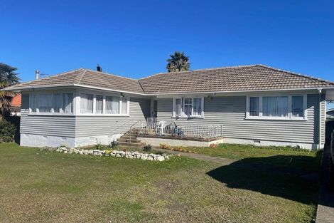 Photo of property in 13 Scotts Road, Manurewa East, Auckland, 2102