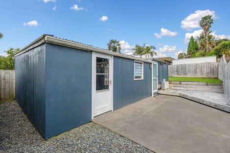 Photo of property in 19 Lawrence Crescent, Hillpark, Auckland, 2102
