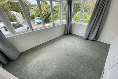 Photo of property in 5 Jalna Avenue, Khandallah, Wellington, 6035