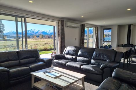 Photo of property in 4 Dwyer Place, Lake Tekapo, 7999