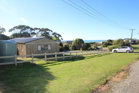 Photo of property in 32 Magdala Street, Kakanui, Oamaru, 9495