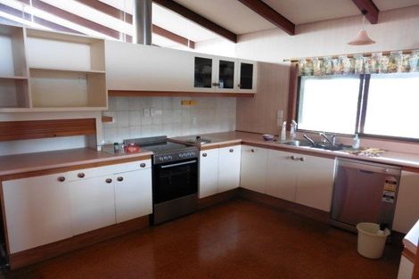 Photo of property in 21 Avondale Road, Taradale, Napier, 4112