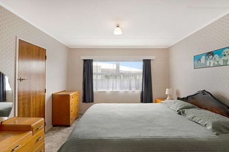 Photo of property in 19 Tainui Street, Castlecliff, Whanganui, 4501