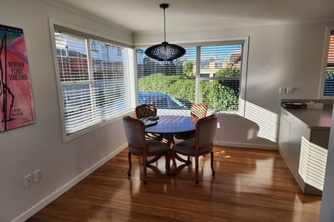 Photo of property in 253 Highgate, Roslyn, Dunedin, 9010