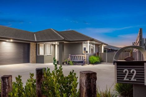 Photo of property in 22 Rainey Crescent, Papamoa Beach, Papamoa, 3118