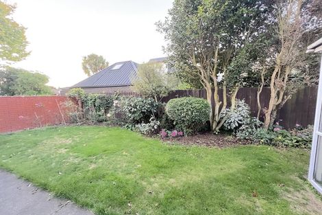 Photo of property in 12 Sayers Crescent, Ilam, Christchurch, 8041