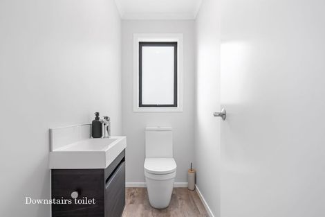 Photo of property in 8 Betty Boyes Street, Wallaceville, Upper Hutt, 5018