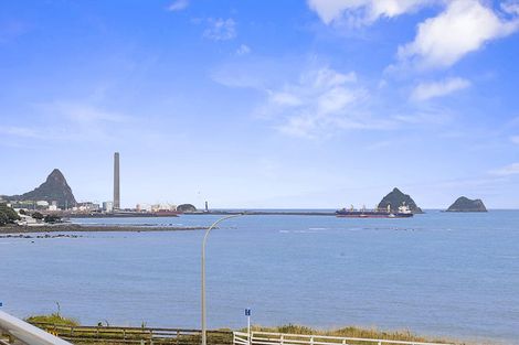 Photo of property in Quarterdeck, 12/4 Buller Street, New Plymouth, 4310