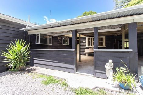 Photo of property in 822 Motukawa Road, Tarata, Inglewood, 4387