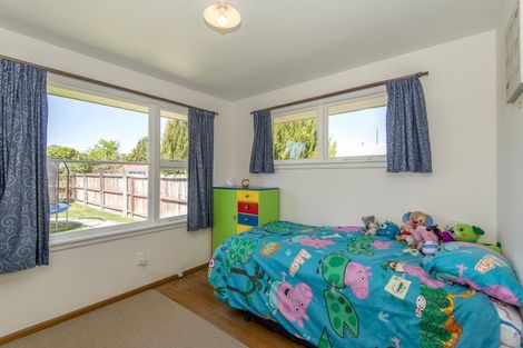 Photo of property in 48 Roberta Drive, Somerfield, Christchurch, 8024