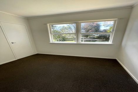 Photo of property in 2/219 Swanson Road, Henderson, Auckland, 0610