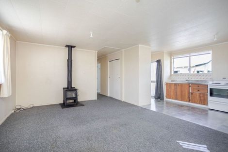 Photo of property in 12a Carlson Street, Dannevirke, 4930
