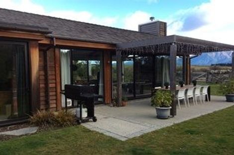 Photo of property in 6 Buckler Court, Jacks Point, Queenstown, 9371