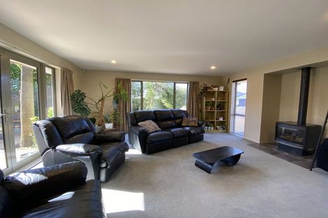 Photo of property in 3 Wedmore Close, Burwood, Christchurch, 8083