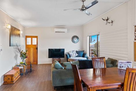 Photo of property in 24 Walker Street, East Gore, Gore, 9710