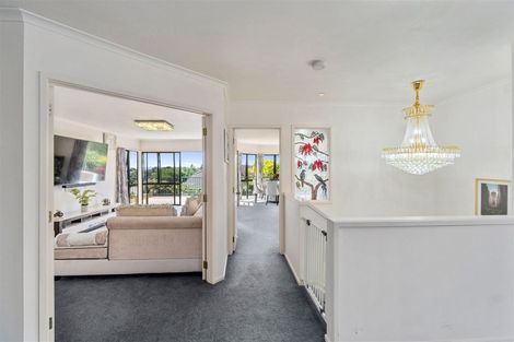 Photo of property in 36 Ewhurst Place, Goodwood Heights, Auckland, 2105