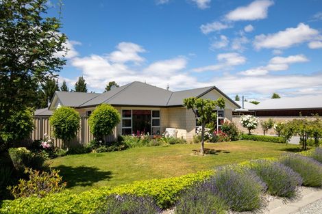 Photo of property in 8 Quail Close, Alexandra, 9320