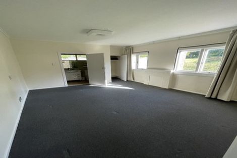 Photo of property in 16a Commodore Parry Road, Castor Bay, Auckland, 0620